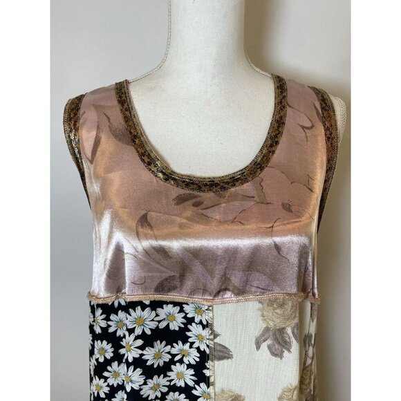 Nothing Matches Dress Sleeveless Boho Art to Wear Patchwork Daisy 1 M - Picture 2 of 6